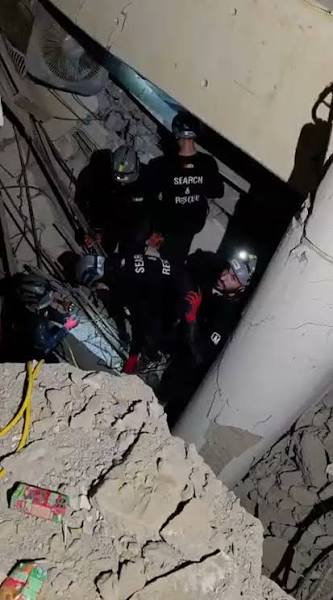 An Israeli rescue mission from Magen, Ready for Rescue, and SmartAID has arrived in the disaster zones in Venezuela and has begun operational activities on the ground The mission, consisting of 16