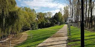 Bucătărie delicioasă, locația la 1 km distanță de chișinău, locuri special amenajate pentru copii, mihi hotel, foișoare pentru picnic, săli de banchet, parcare securizată. Zona De Agrement TÄƒtÄƒrasi Din Municipiul Suceava Va Fi InauguratÄƒ Pe 1 Mai Suceava News Online