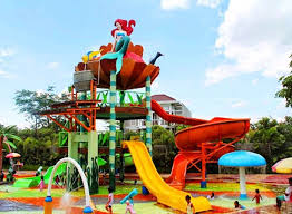 19 Kolam Renang Di Surabaya Terbaik Yang Paling Seru Untuk Berenang