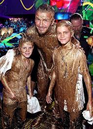 Us Weekly On Twitter David Beckham Family David Beckham Kids Romeo Beckham