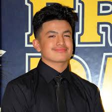 Mario Bobadilla's Franklin High School Bio