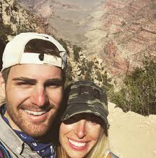 One big ass crack! 😍