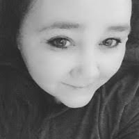 Amber Sumler's Instagram, Twitter & Facebook