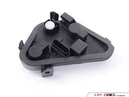 Genuine Bmw 63217313044 Outer Tail Light Bulb Holder Right 63 21 7 313 044