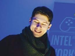 Schola Clara Issue 5 by highschoolofdundee