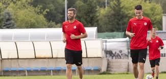 Check spelling or type a new query. B Tym V Priprave Na Novou Sezonu Sk Slavia Praha