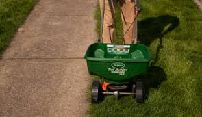 Apply with any type of drop or rotary spreader. Fertilizer Spreader Conversion Charts Cromalinsupport