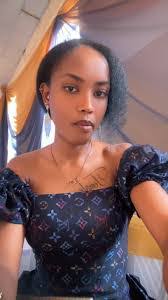 Cassie Mcnamee's Instagram, Twitter & Facebook