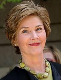 Последние твиты от sweetbettyparlour™ (@betty_parlour). The All American Icons With British Roots Laura Bush First Lady Beautiful Gray Hair