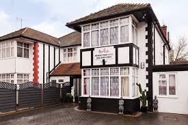 The station is served by the underground's metropolitan and jubilee lines and is in travelcard zone 4. Wembley Park Hotel Bewertungen Fotos Preisvergleich Tripadvisor