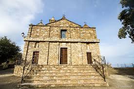 Region De Ponte Leccia Carticasi L Eglise Paroissiale Du Village Corsica Ponte Leccia Corse Eglise Et Medieval