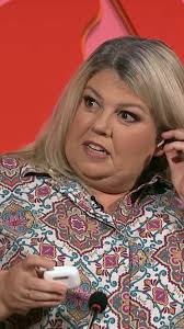 My secret to mastering the English language #spellingbee #urzilacarlson  #comedyshow