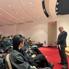 On January 16th, NYU's Executive Vice President for Global Science &  Technology and NYUTandon's Executive Dean Juan de Pablo welcomed new  students to campus. #NYUTandonMade