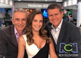 Laura janeth acuña ayala (bucaramanga, 15 de junio de 1982)es una abogada, presentadora de televisión y modelo colombiana. Entre Amores Y Odios Regreso Laura Acuna A Rcn Las2orillas