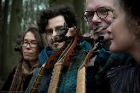 Sfeervolle Consort Music van John Jenkins, door “The Spirit of Gambo”, op  het label musicaficta, en door Phantasm, op het label LINN.