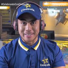 Cinepolitos reaccionan al tráiler de Cementerio Maldito