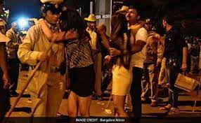 New Years Eve Bangalore Bengaluru Molestation Happened Despite 1 500 Cops On Roads No Apology From Minister