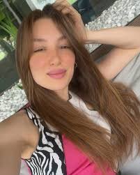 𝐂é𝐜𝐢𝐥𝐢𝐚 𝐒𝐥𝐢𝐦 ♈