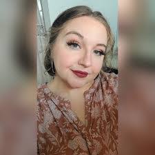 Sharon Eads's Instagram, Twitter & Facebook