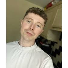 Leanne Gallagher (@leanneg03)