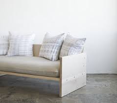 A Modern Daybed Sofa Hand Dyed Shibori Included Remodelista Diy Daybed Furniture Daybed Sofa