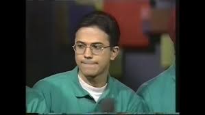 The rise of satya nadella, the ceo who totally turned microsoft around in 5 years and made it more valuable than apple. Video Zeigt Microsoft Ceo Satya Nadella Beim Devcast 1993