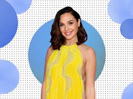גל גדות ‎ ˈɡal ɡaˈdot; Gal Gadot Shares Her Bedtime Routine And The Three Things On Her Nightstand Self