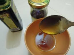 While any coconut oil will work, your best choice is 100% extra virgin oil. Honey And Olive Oil Homemade Hair Mask