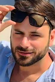 🌈 Notre Maestro... un garçon solaire dont le rayonnement est planétaire !  🌞🎻🌞 .