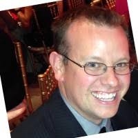 400+ "Lom Lom" profiles