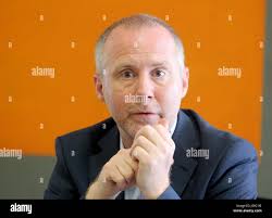 Duesseldorf, Germany. 22nd June, 2017. Felix Kramer, the new General  Director of the Museum Kunstpalast, looks towards the photographers in  Duesseldorf, Germany, 22 June 2017. The German-British Art Historian was  named the