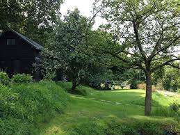 Cabanes du jardin de pierre. La Cabane Du Jardin Home Facebook