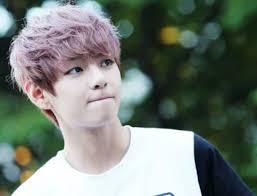 Selain biodata v bts lengkap, kamu bisa membaca biodata jungkook bts, lho. Biodata V Bts Profile Lengkap 1001 Fakta Foto Dan Tanda Tangan Kim Tae Hyung Seleb Squad