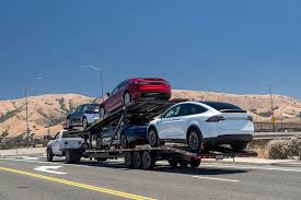 Big Short's Eisman Is Shorting Tesla for 'Execution Problems'