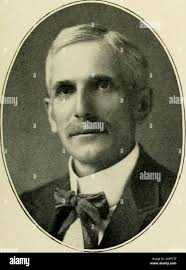 Men of Minnesota; a collection of the portraits of men prominent in  business and professional life in Minnesota . DWARD HUTCHINS CUTLER ST.  PAUL.5 BROTHERS & CUTLER, WHOL. DRUGGISTS;DIRECTOR FIRST NATl
