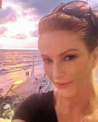 My Favourite BEACH In Bali Not Always KUTA BEACH For SUNSET VIEWS Or SANUR  BEACH For SUNRISE SENSATION ... KARMA BEACH Is BEST PRIVATE BEACH Over The  BALI BEACH HILL CLIFF. Not