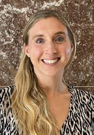 Chandra Redding's Instagram, Twitter & Facebook