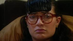 Watch Yo Soy Betty, La Fea Season 1, Episode 69: El pasado pesa