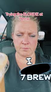 Trying a new flavor at 7BREW!! This one is the Blondie!!! Its super yu...