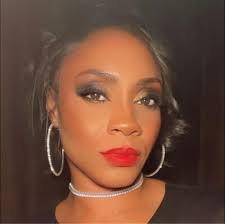 Kid Brings A T-rex To School For Show & Tell...