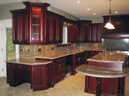 Cherry kitchen cabinets are in high demand in new homes, renovations and kitchen remodeling projects. Dark Cherry Wood Two Tone Green Kitchen Colors Kitchen Colors With Cherry Wood Cabinets Kitchen Ideas Graindesigners Com