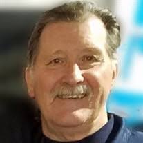 Kenneth Kessler's Instagram, Twitter & Facebook