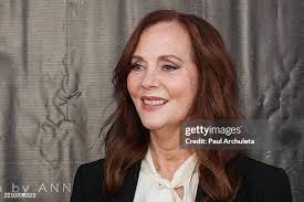 2,409 Lesley Anne Warren Photos & High Res Pictures