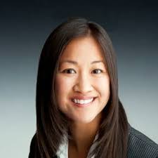 Lisa Hake's Instagram, Twitter & Facebook