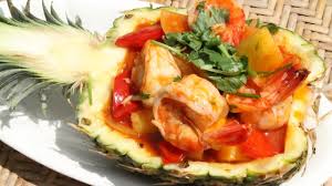 Crevettes A La Sauce Aigre Douce Le Grand Classique De La Cuisine Asia Cuisine Asiatique Cuisine Sauce Aigre Douce