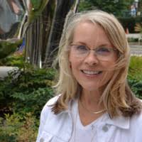 50+ "Nancy Franks" profiles