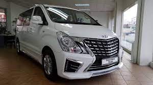 Recently, hyundai malaysia has launched the new 2011 grand starex royale in malaysia. Hyundai Grand Starex Royale Exterior And Interior Rival For Toyota Innova And Nissan Evalia Youtube