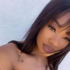 Carmen (@bhadcarmen)