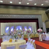 Ipoh, 2 mac (bernama) — jabatan agama islam perak (jaipk) membenarkan majlis akad nikah dilaksanakan di dewan hotel atau dewan komuniti serba guna, berkuat kuasa jumaat ini. Dewan Komuniti Batu Muda Gemeindezentrum