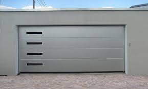 Visualizza altre idee su sezionale, portone, griglie di areazione. Cos E E Come Funziona Un Portone Sezionale Per Il Garage Piccinini S N C Produzione Serrande Avvolgibili Basculanti Sezionali